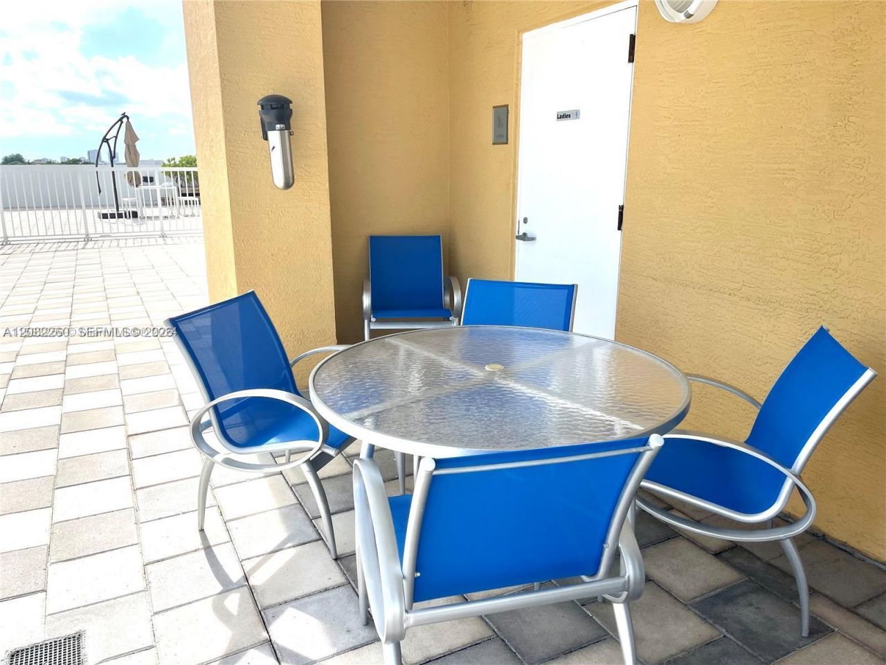 900 SW 8th St , Unit 808, Miami, FL 33130 Photo