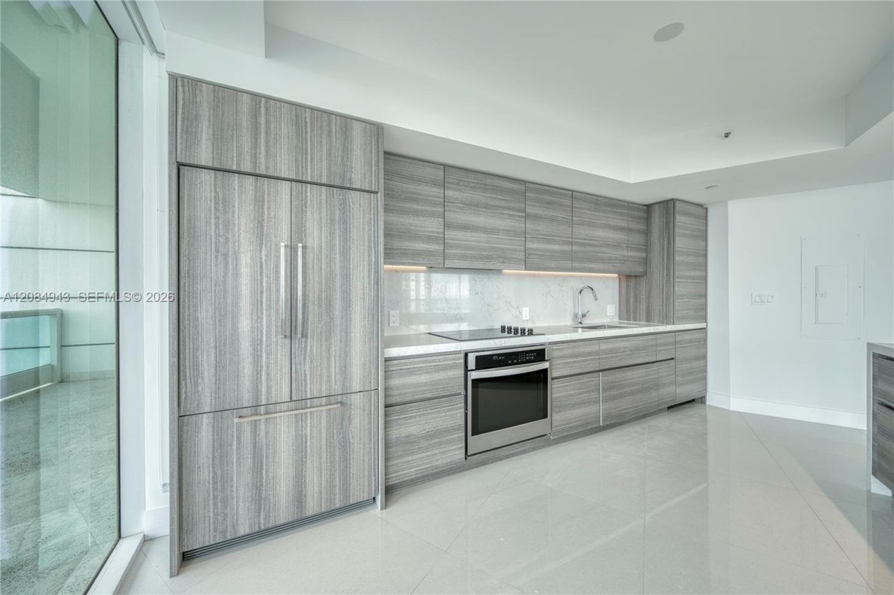 2127 Brickell Ave, Unit 1605, Miami, FL 33129 Photo