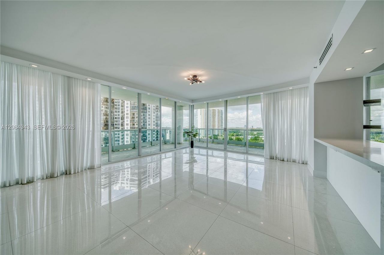 2127 Brickell Ave, Unit 1605, Miami, FL 33129 Photo