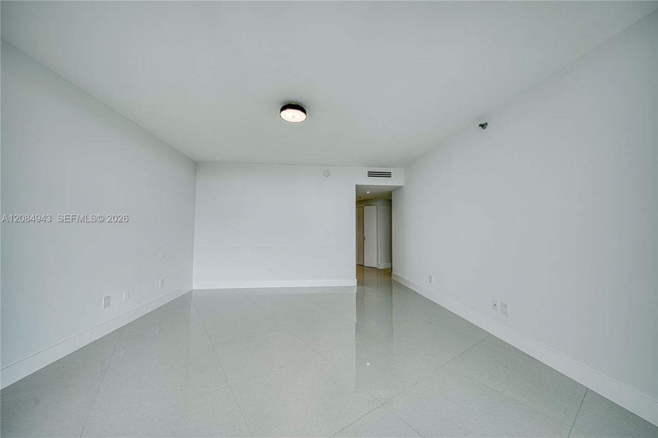 2127 Brickell Ave, Unit 1605, Miami, FL 33129 Photo
