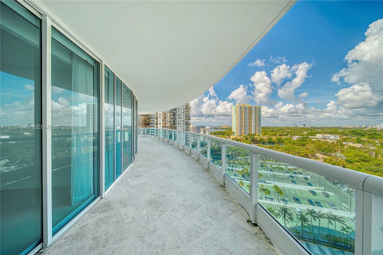 2127 Brickell Ave, Unit 1605, Miami, FL 33129 Photo