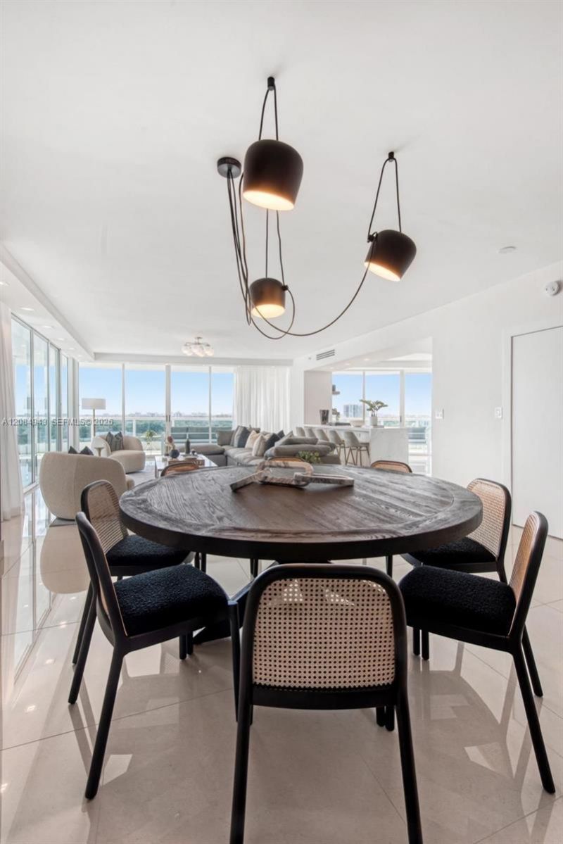 2127 Brickell Ave, Unit 1605, Miami, FL 33129 Photo