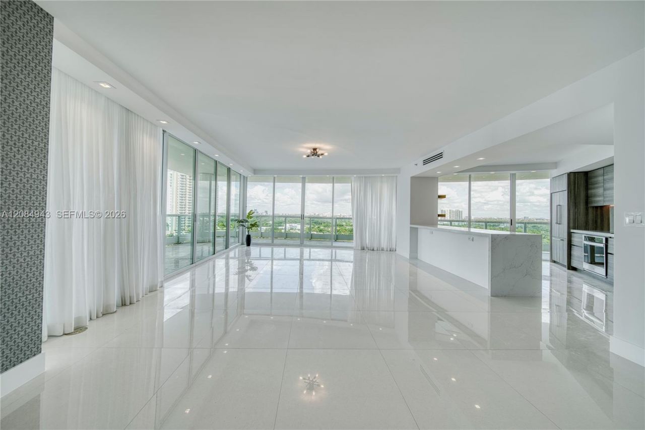2127 Brickell Ave, Unit 1605, Miami, FL 33129 Photo
