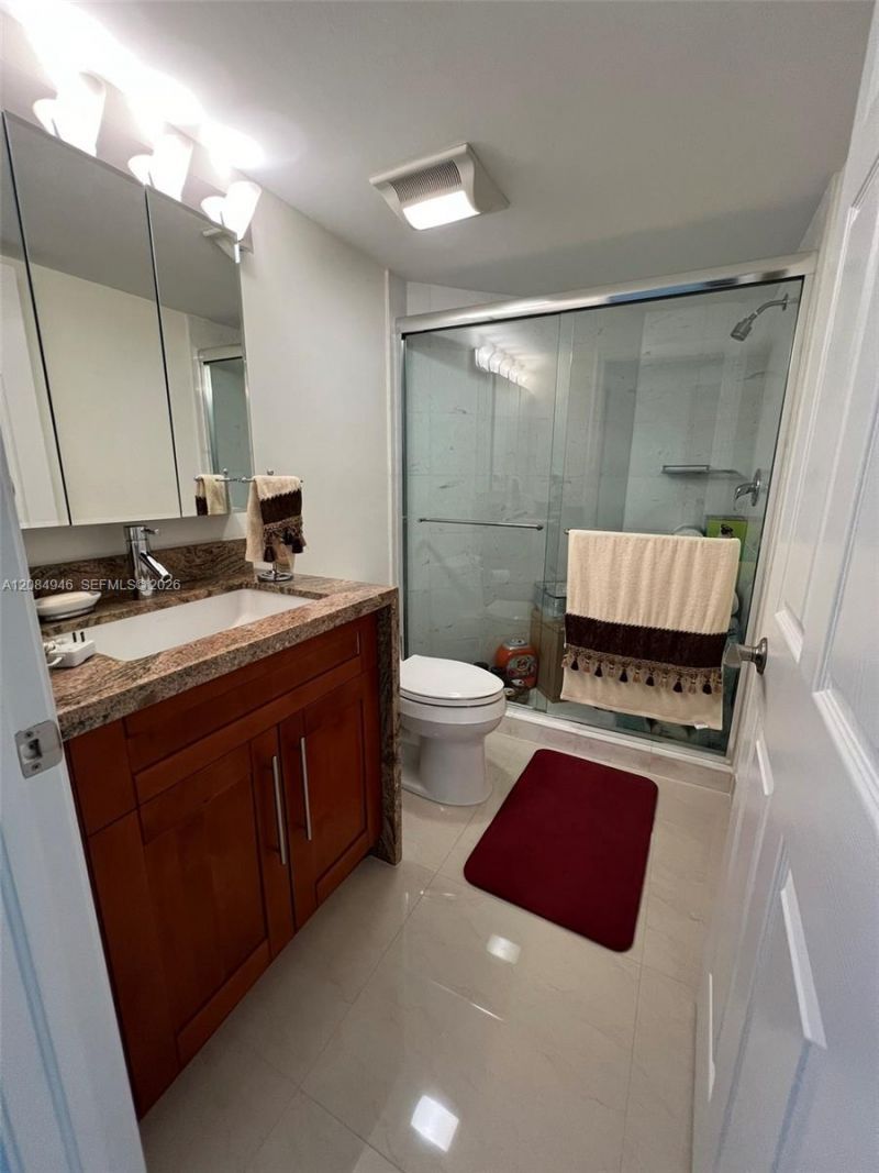 3530 Mystic Pointe Dr , Unit 1215, Aventura, FL 33180 Photo