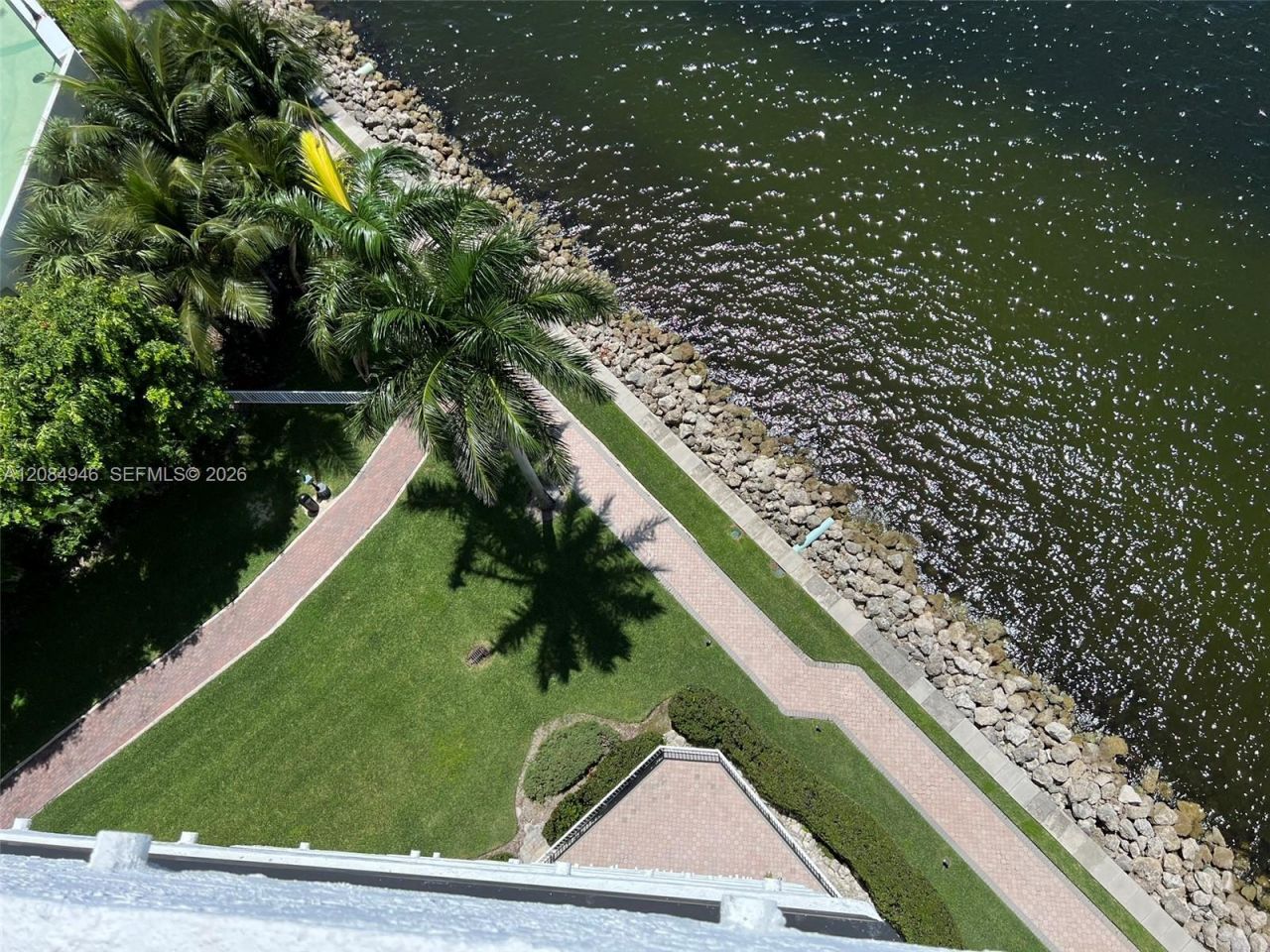 3530 Mystic Pointe Dr , Unit 1215, Aventura, FL 33180 Photo
