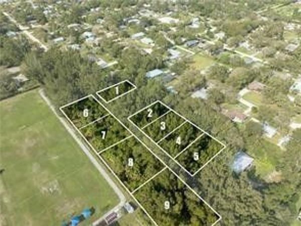 6055 6th Street, Vero Beach, FL 32968