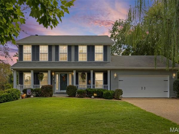 100 Quiet Grove Court, St Peters, MO 63376