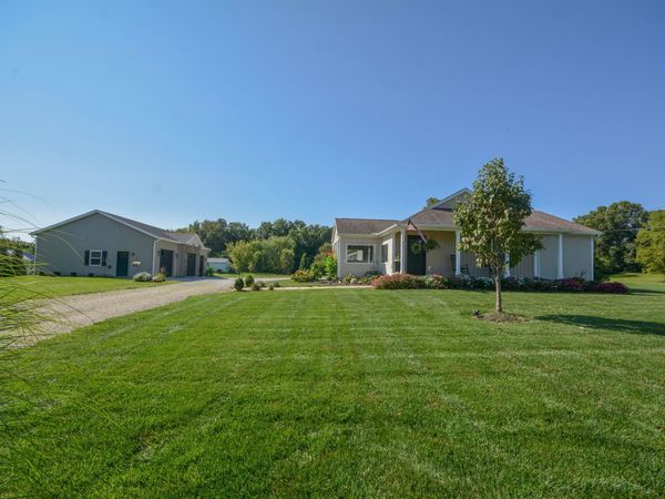 12460 Bolen Road NE, Newark, OH 43055