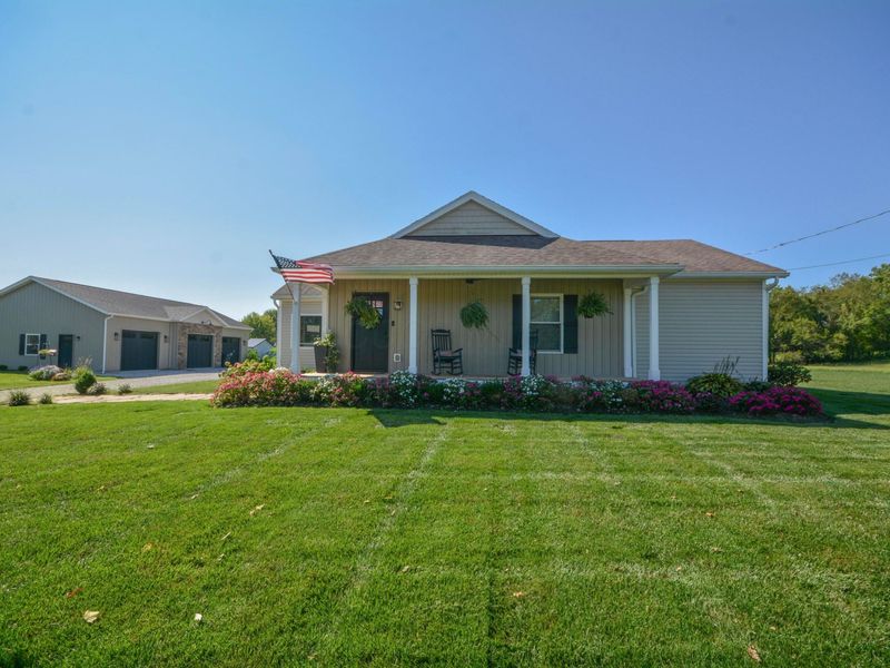 12460 Bolen Road NE, Newark, OH 43055 Photo 2