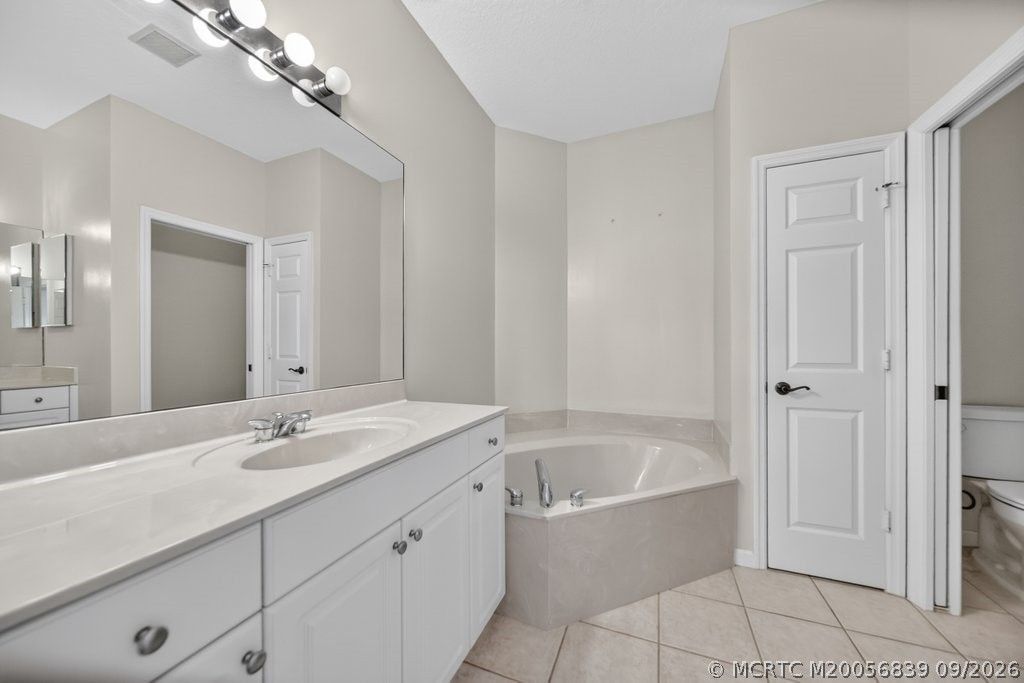 4531 SE Bridgetown Court, Stuart, FL 34997 Photo