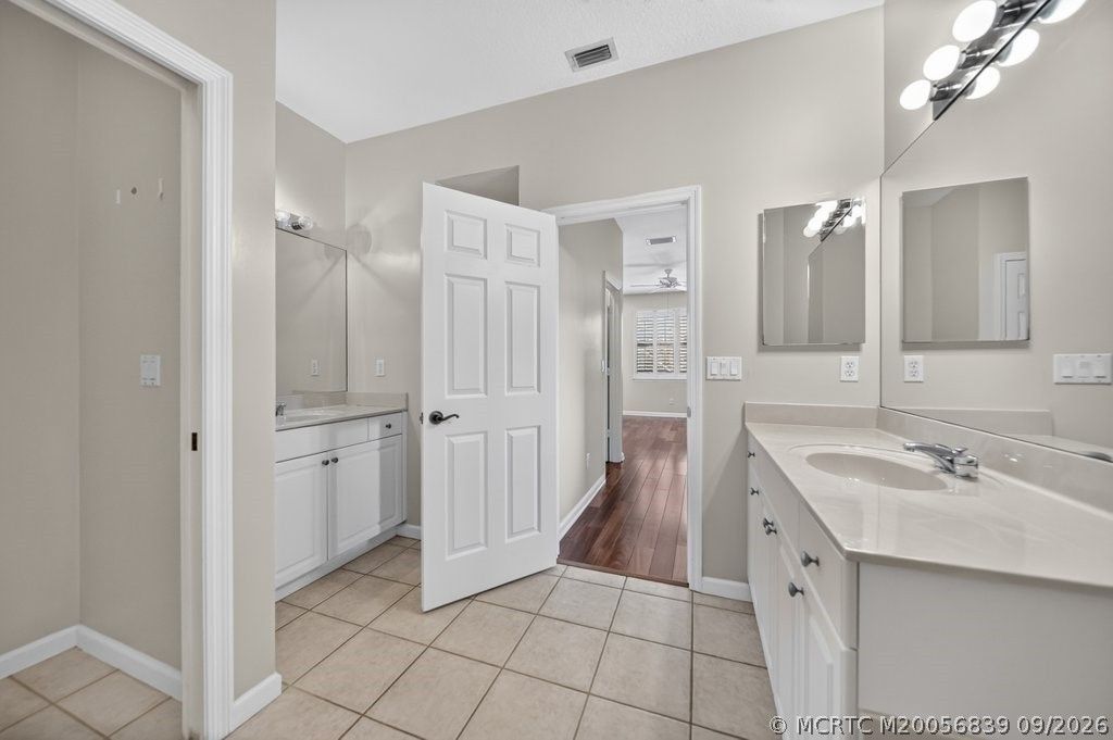 4531 SE Bridgetown Court, Stuart, FL 34997 Photo