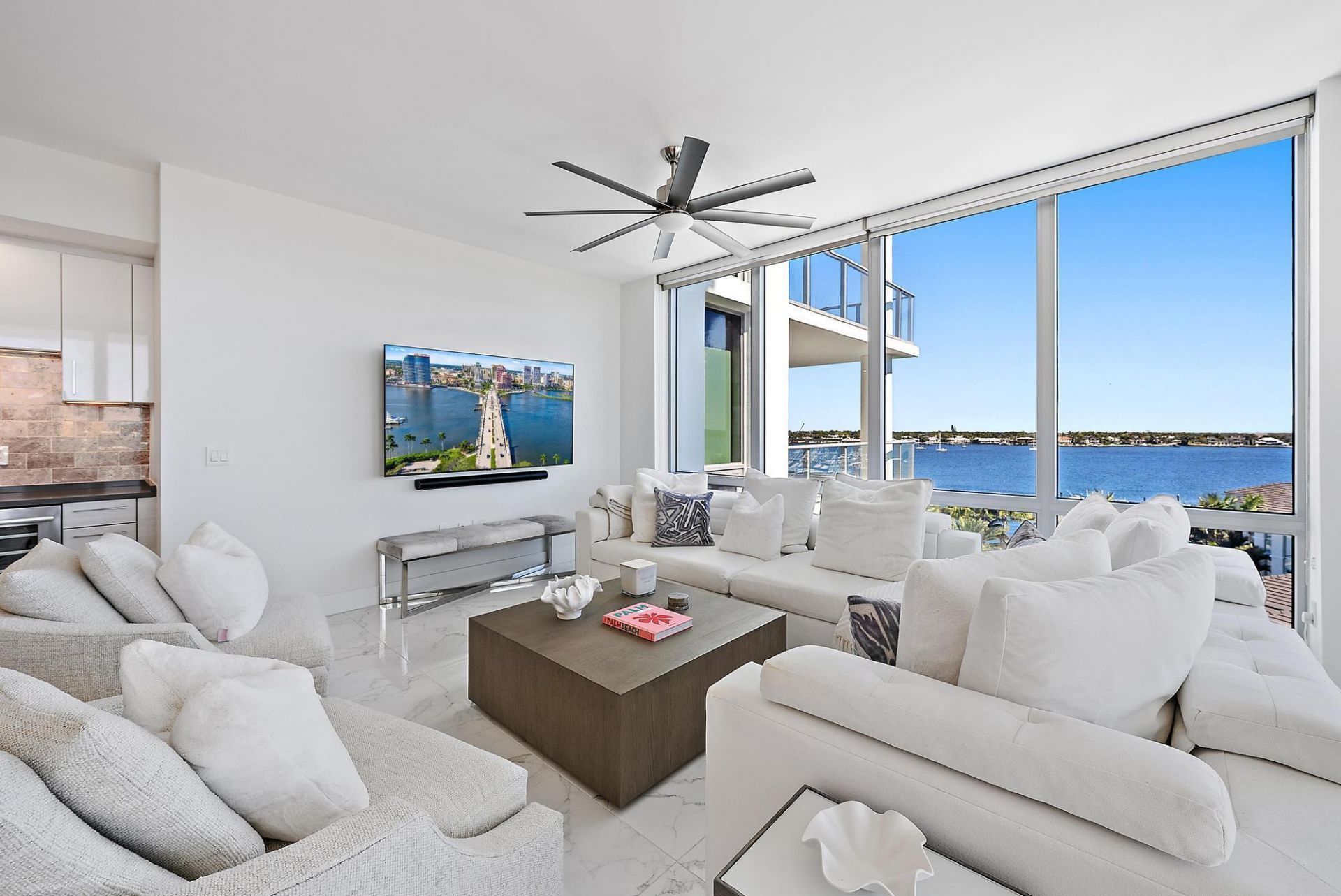 2 Water Club Way, Unit 603, North Palm Beach, FL 33408 Photo