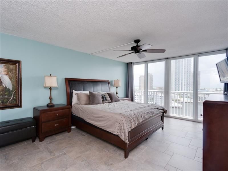121 Golden Isles Drive, Unit 806, Hallandale Beach, FL 33009 Photo