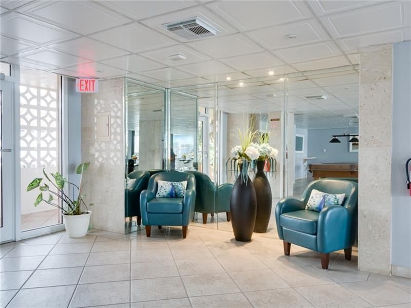 121 Golden Isles Drive, Unit 806, Hallandale Beach, FL 33009 Photo