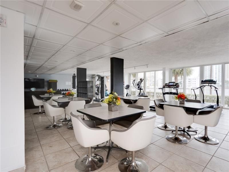 121 Golden Isles Drive, Unit 806, Hallandale Beach, FL 33009 Photo