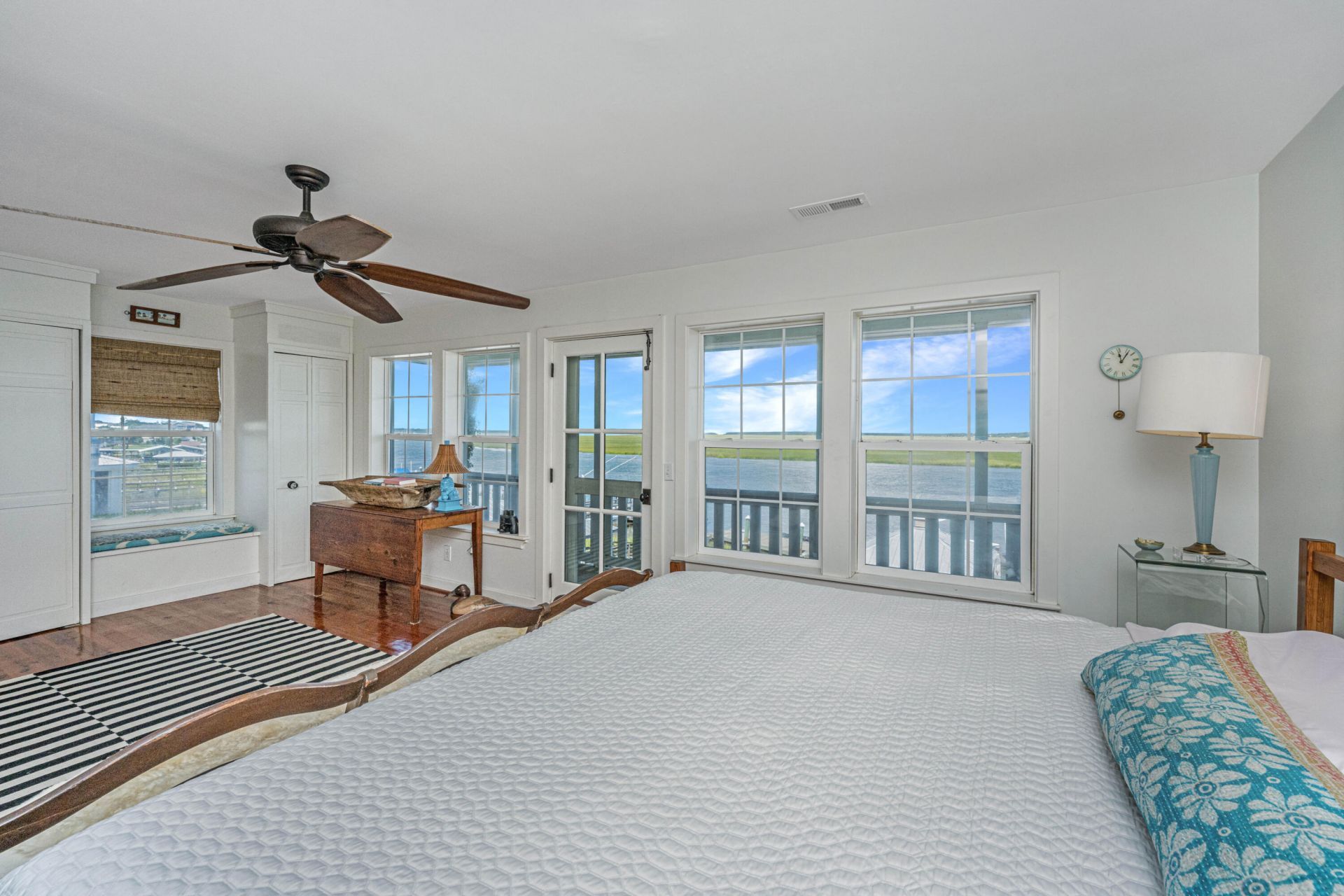 3744 Docksite Road Photo 48