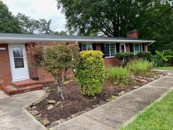 3841 Avera Avenue , Winston-Salem, NC 27106