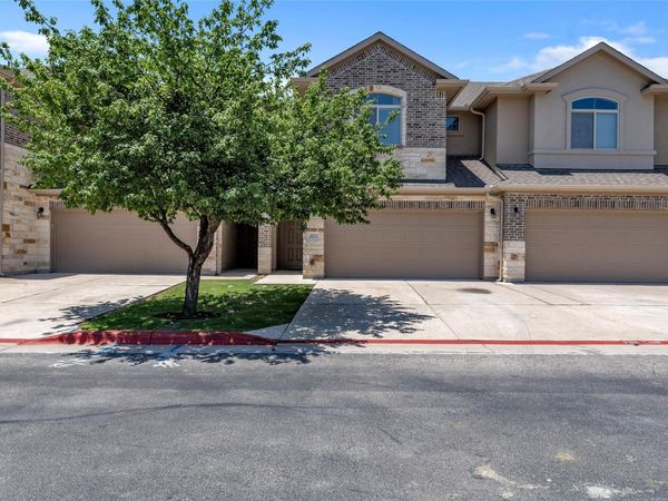 2880 Donnell DR, Unit 2003, Round Rock, TX 78664