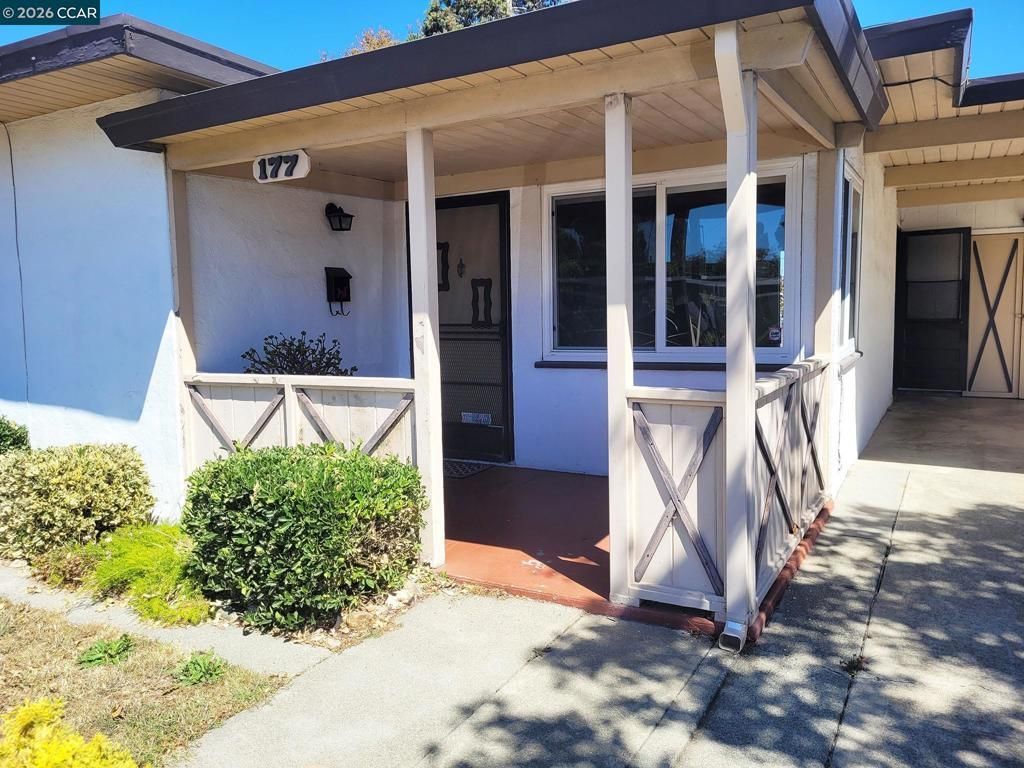 177 Christine Drive, San Pablo, CA 94806 Main Photo