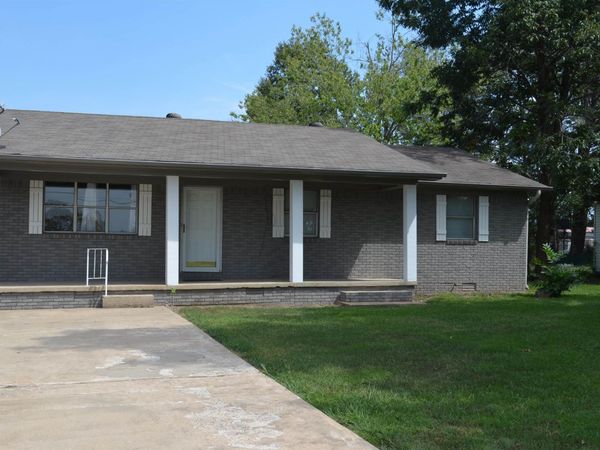 211 S Polk Street , Cabot, AR 72023