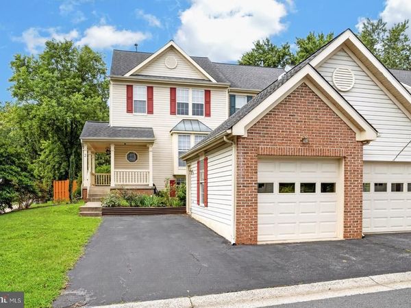 2 WINTER GARDEN COURT, OLNEY, MD 20832