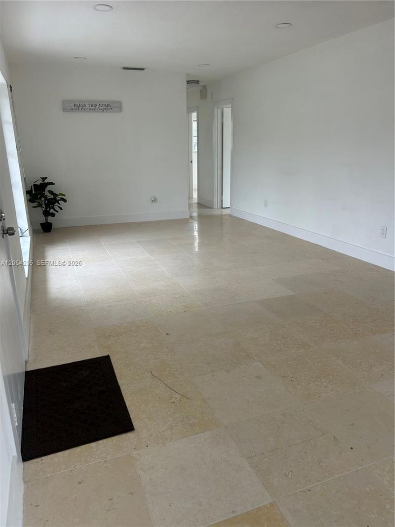 3270 NW 196th Ln, Miami Gardens, FL 33056 Photo