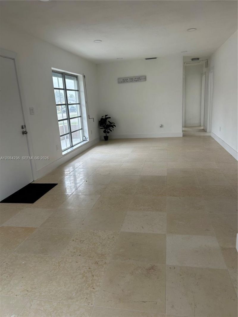 3270 NW 196th Ln, Miami Gardens, FL 33056 Photo