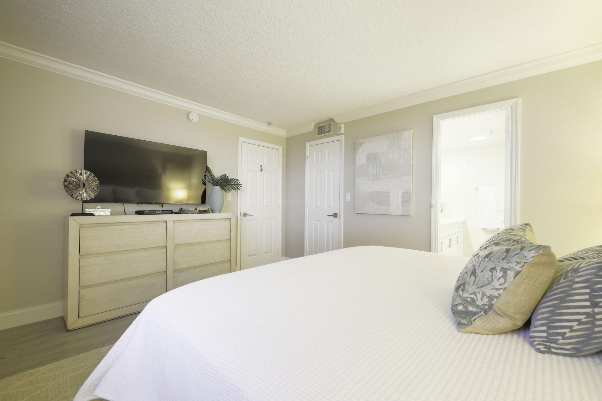 601 N Ocean Boulevard, Unit 203, Boca Raton, FL 33432 Photo