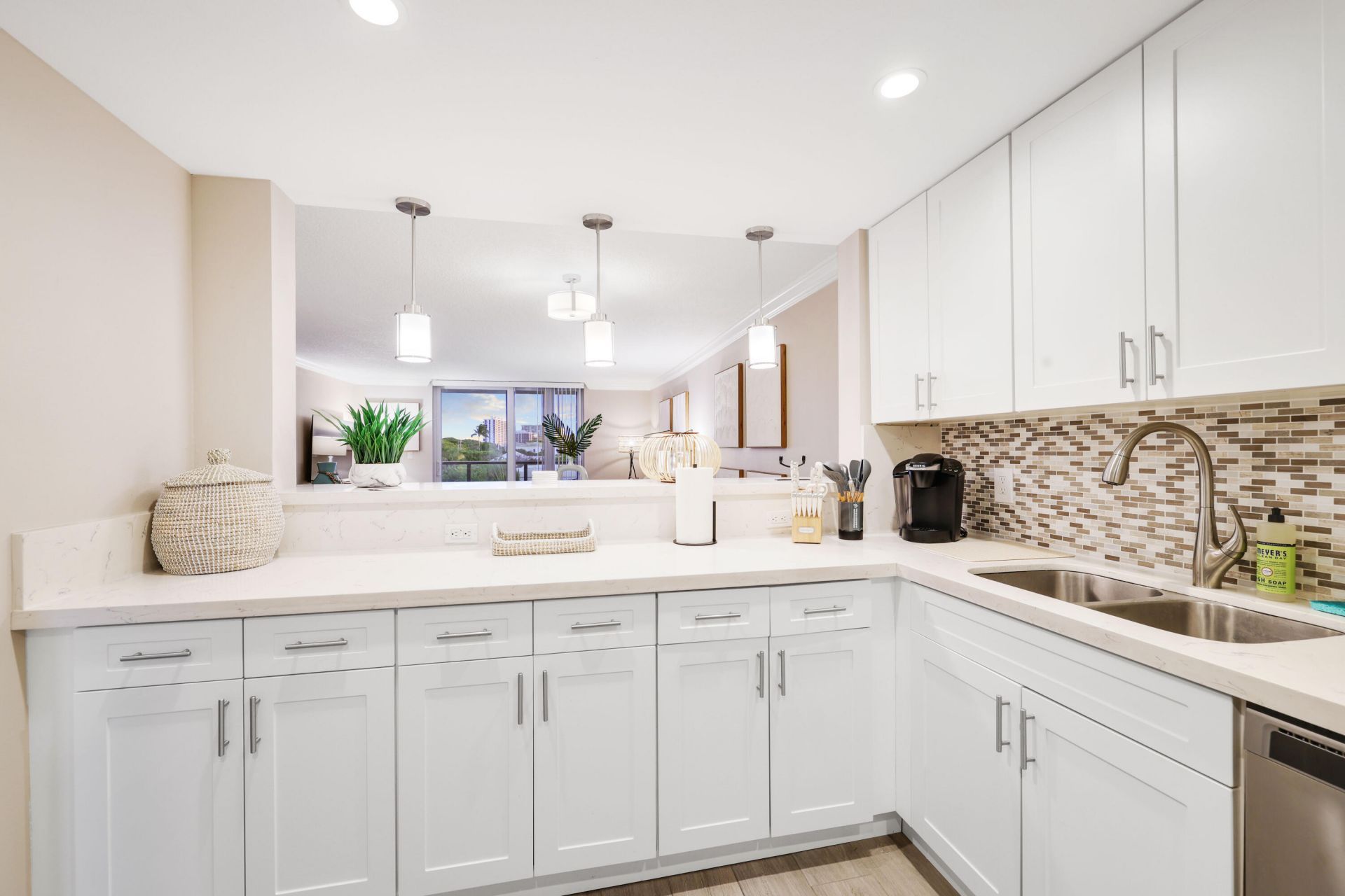 601 N Ocean Boulevard, Unit 203, Boca Raton, FL 33432 Photo
