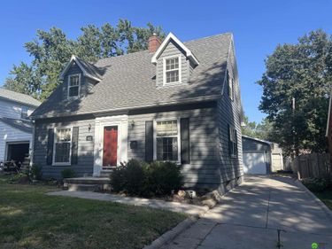 832 S 32nd Street, Lincoln, NE 68510