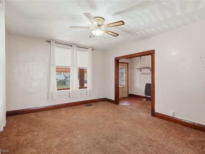 608 Delaware Street, Martins Ferry, OH 43935 Photo 11