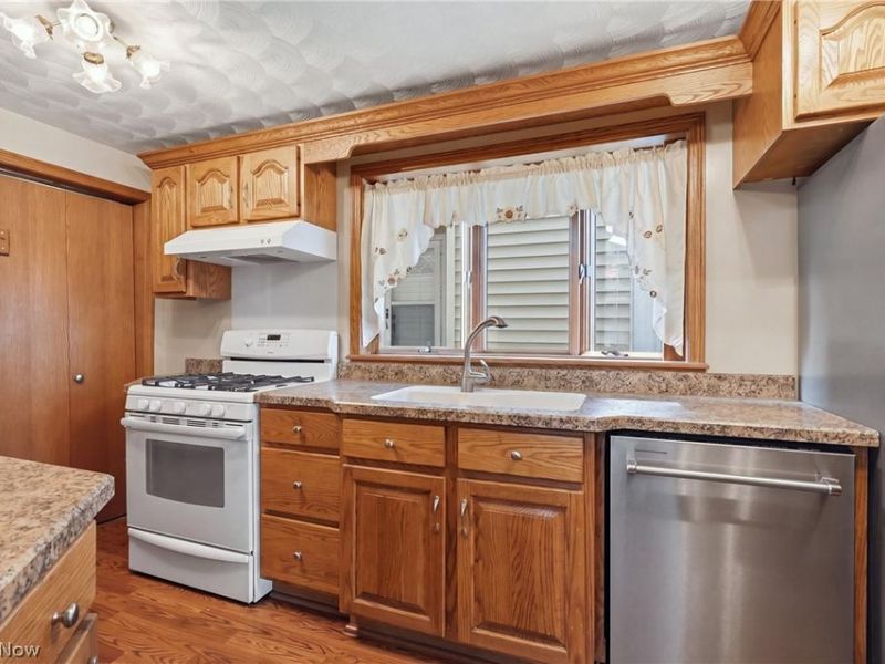 608 Delaware Street, Martins Ferry, OH 43935 Photo 19