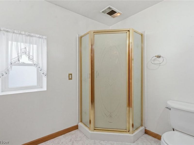 608 Delaware Street, Martins Ferry, OH 43935 Photo 21
