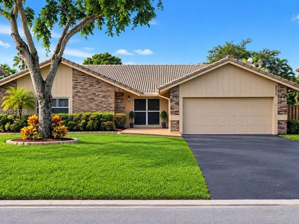 8506 NW 21st St , Coral Springs, FL 33071