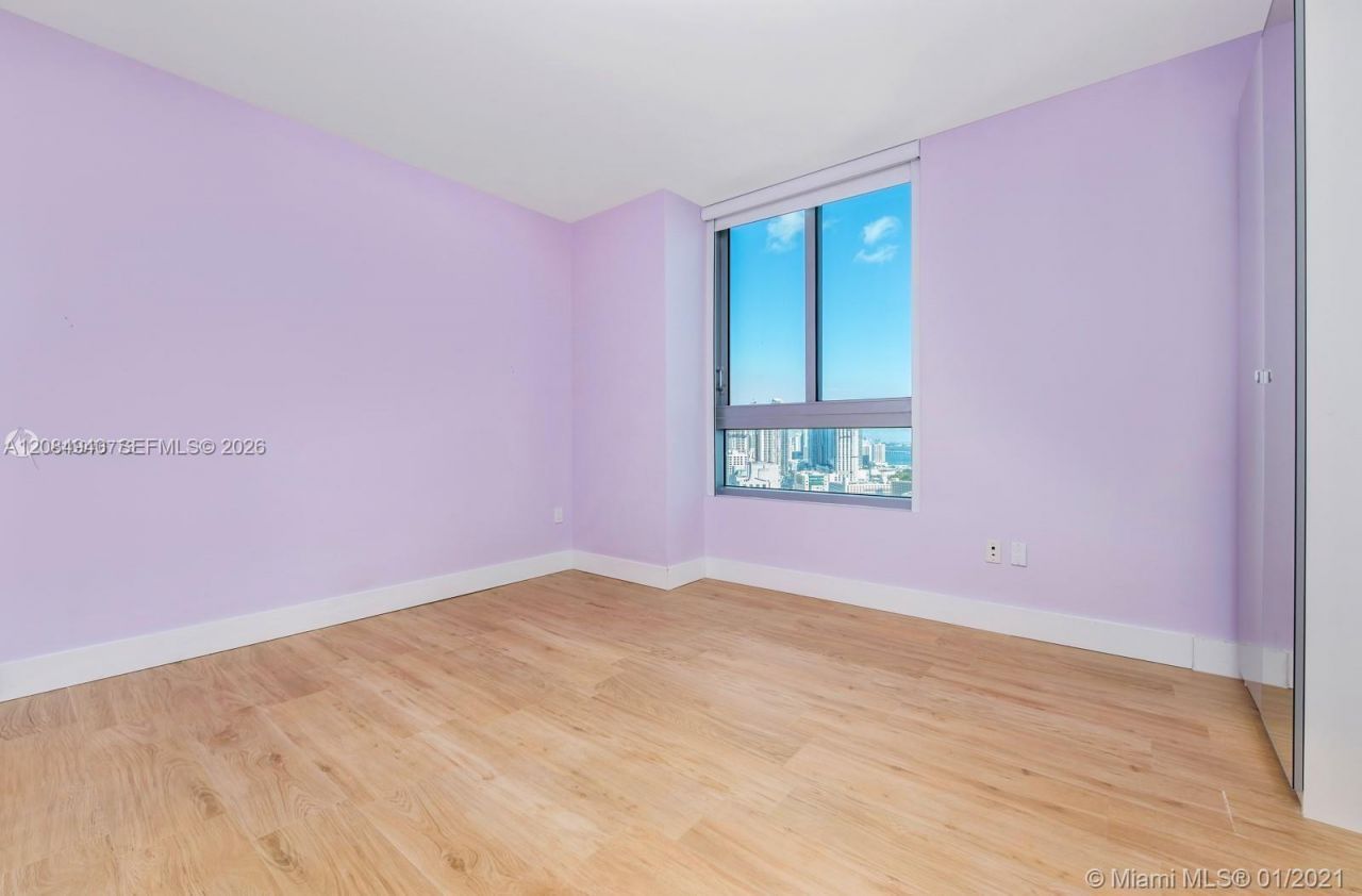 90 SW 3rd St, Unit 4004, Miami, FL 33130 Photo