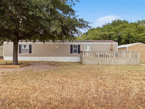 182 Big Chief Drive , Gun Barrel City, TX 75156