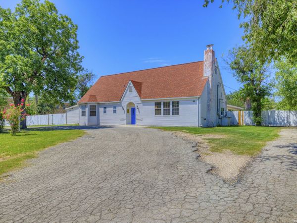 1007 N GETTY ST, Uvalde, TX 78801