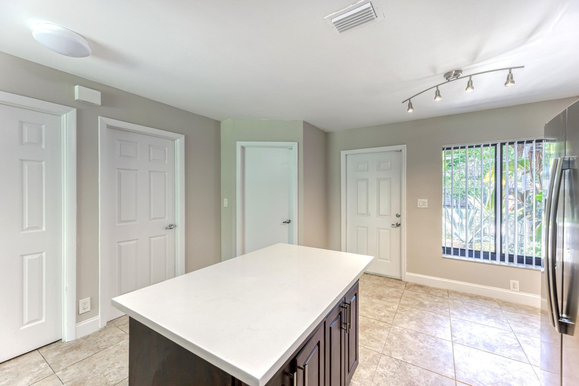660 Coventry Street, Boca Raton, FL 33487 Photo