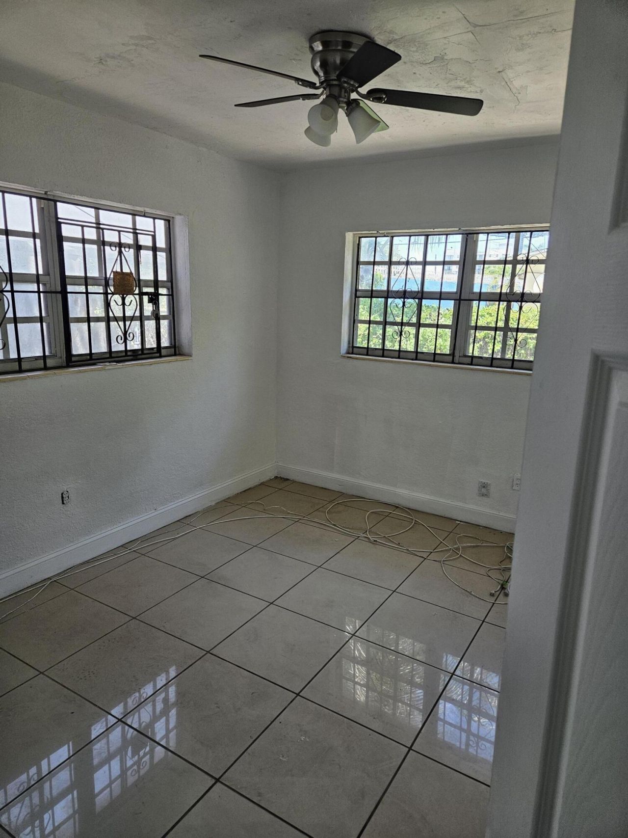 7041 NW 6th Avenue, Miami, FL 33150 Photo