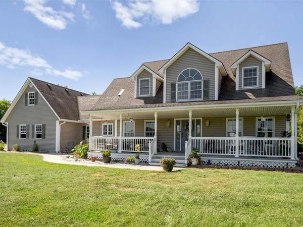 705 Broadway Avenue, Richmond, MO 64085