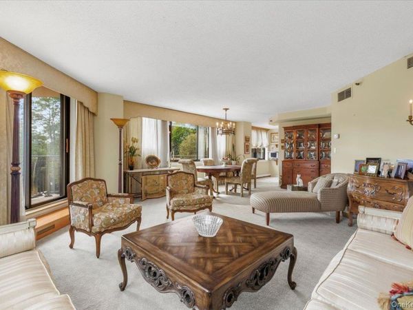 25 Rockledge Avenue , Unit 205, White Plains, NY 10601