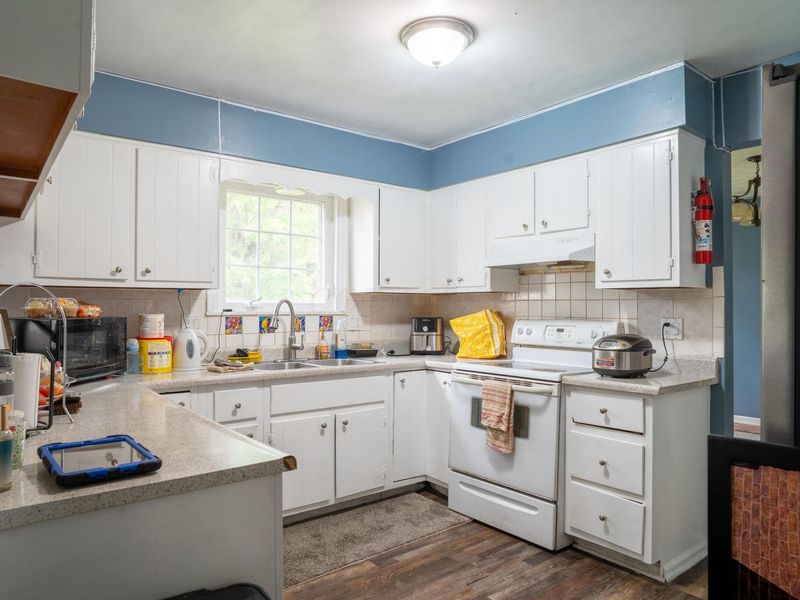 6272 Skywae Drive, Columbus, OH 43229 Photo 7