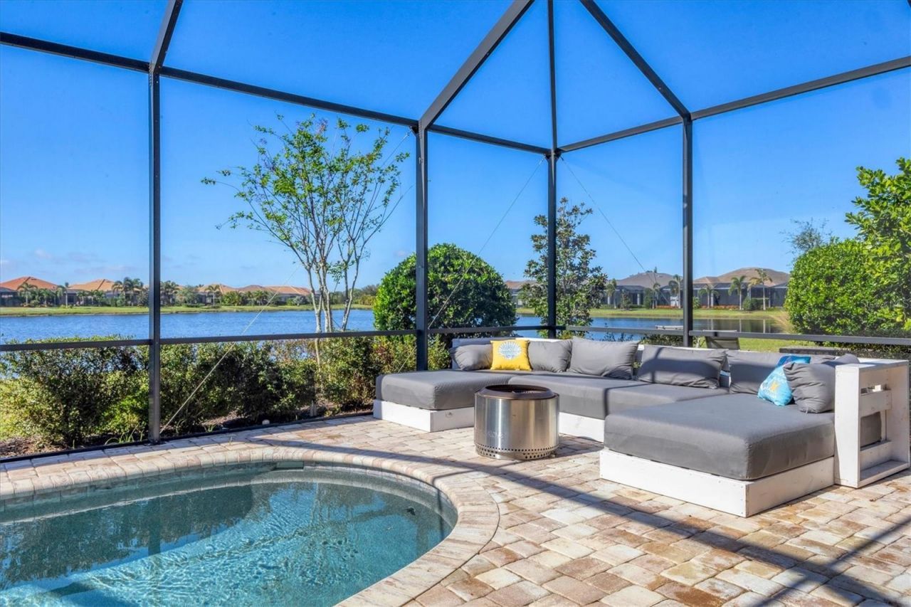 7028 Highgate Lane, Bradenton, FL 34202 Photo