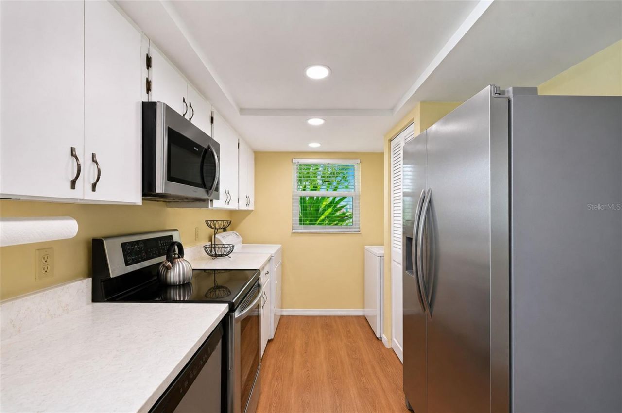 9406 Andover Circle , Bradenton, FL 34210 Photo