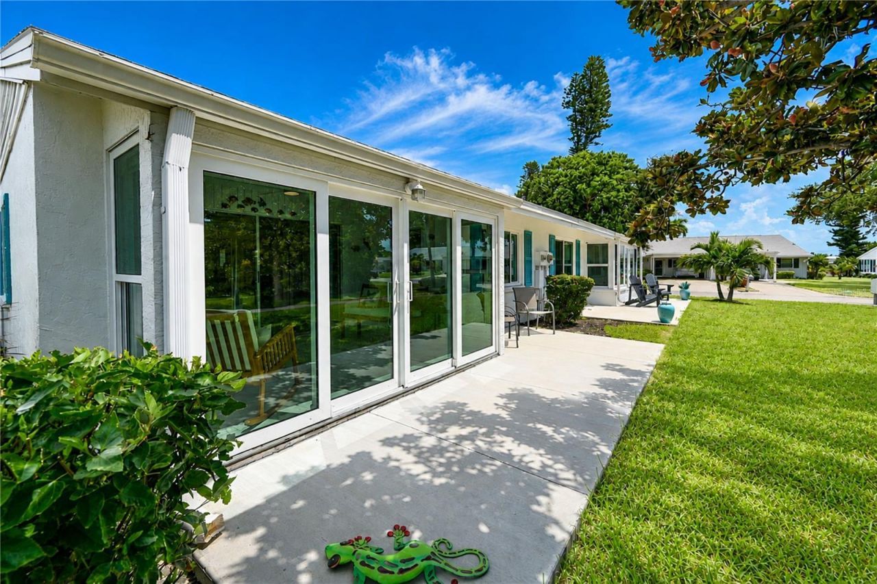 9406 Andover Circle , Bradenton, FL 34210 Photo