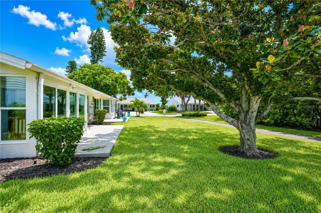 9406 Andover Circle , Bradenton, FL 34210 Photo