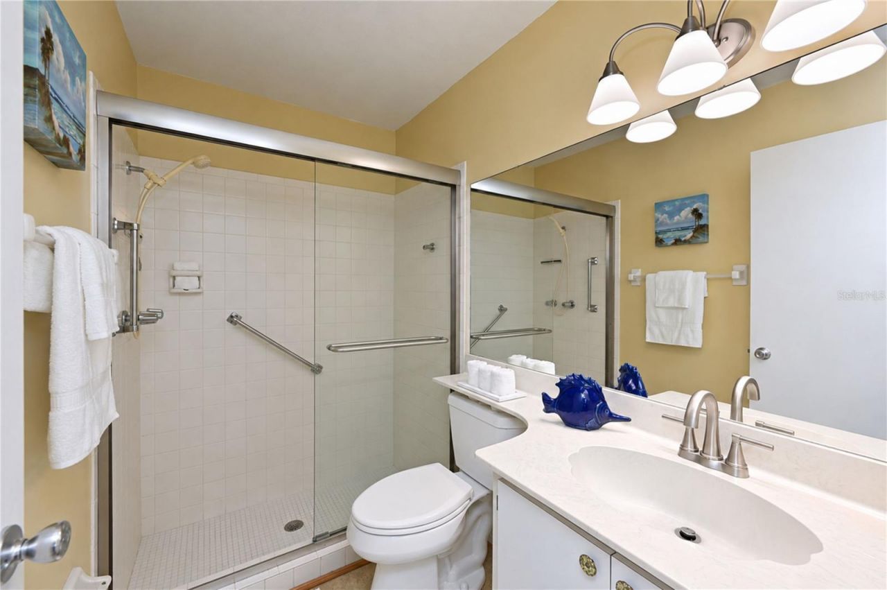 9406 Andover Circle , Bradenton, FL 34210 Photo
