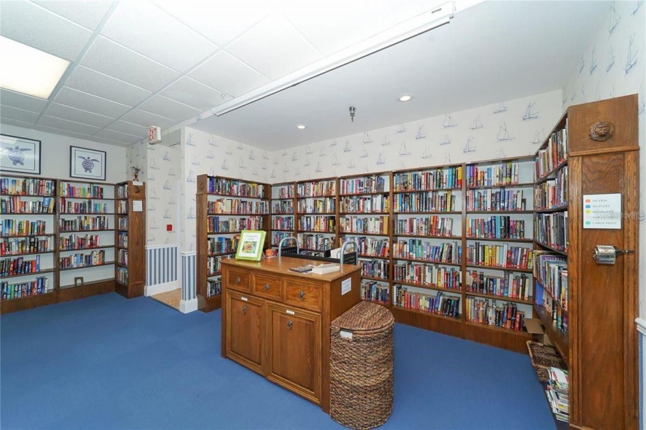 9406 Andover Circle , Bradenton, FL 34210 Photo