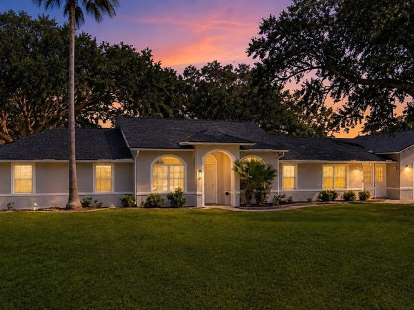 3635 STEPHEN ROAD , LADY LAKE, FL 32159