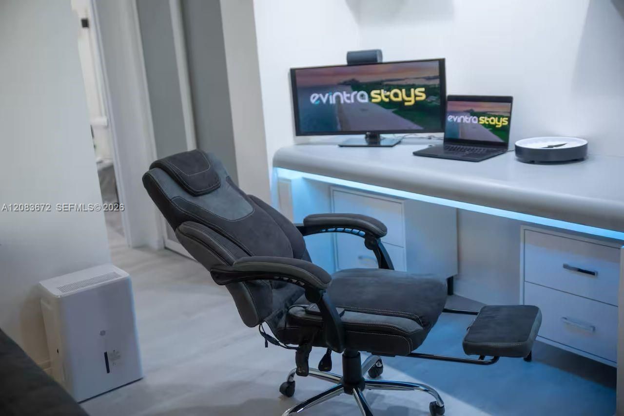 7904 West Dr, Unit 1016, North Bay Village, FL 33141 Photo